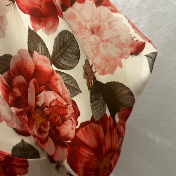 Stevie by Steve Madden Red and White Flower Dress Juniors XL - Picture 2 of 9